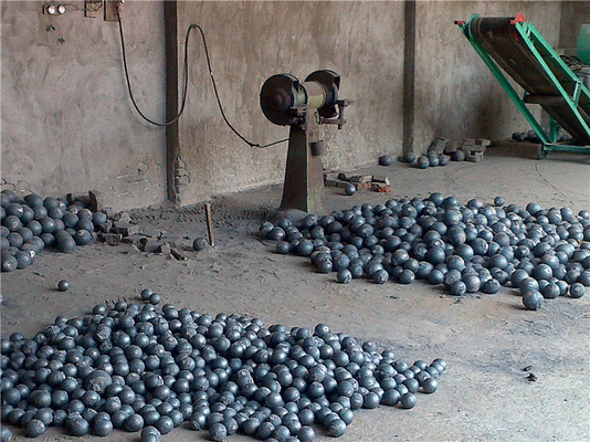 Middle Chrome​ 48 - 58HRC Forged Steel Grinding Balls , cast grinding ball
